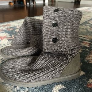 Sweater Uggs- Very good condition!